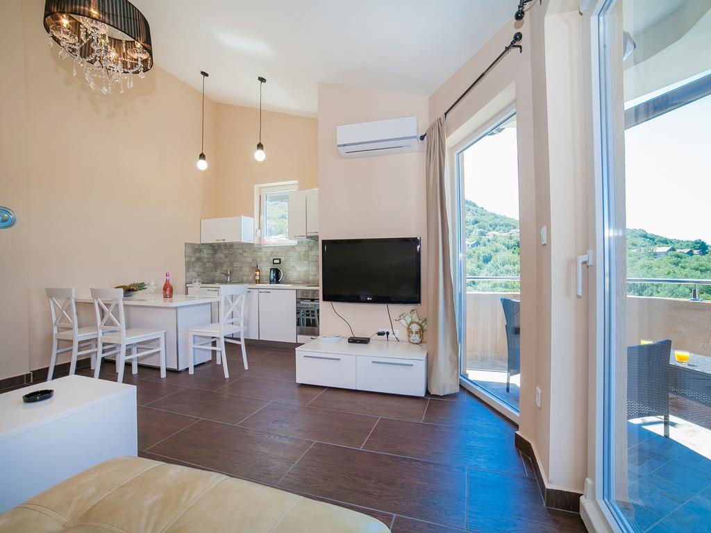 Apartments Urban Wild Котор Экстерьер фото