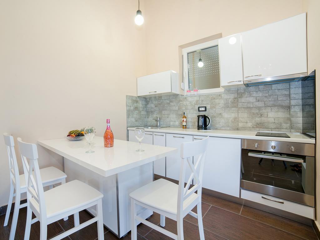 Apartments Urban Wild Котор Экстерьер фото