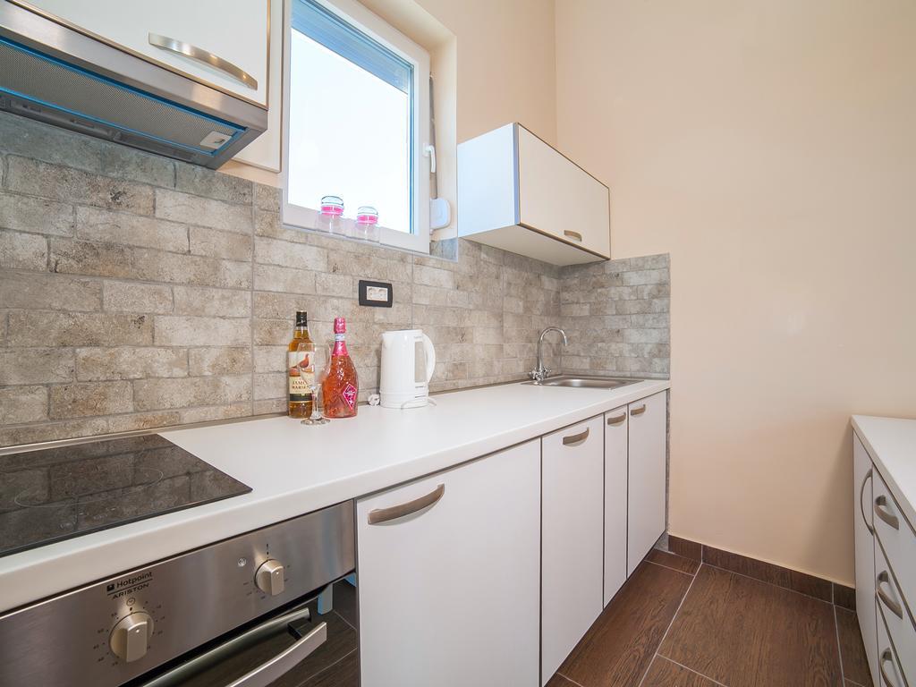 Apartments Urban Wild Котор Экстерьер фото