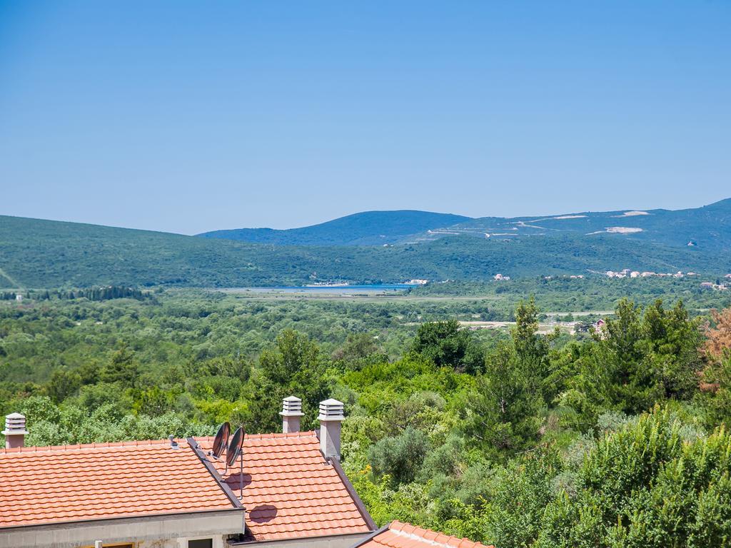 Apartments Urban Wild Котор Экстерьер фото